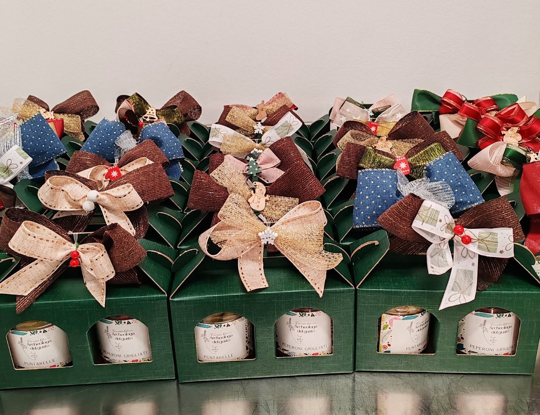 Confezioni regalo con vasetti artigianali